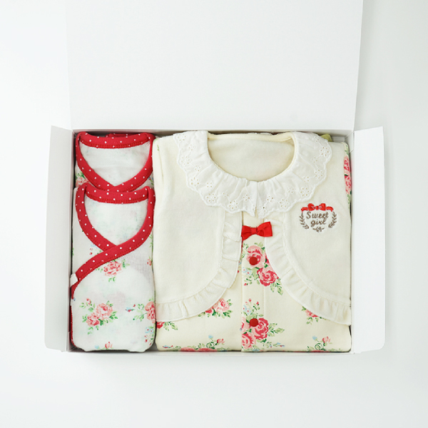 ベビー服ギフトボックスセット Sweet Girl 3点セットb 送料無料 出産祝いならbebery ベベリー