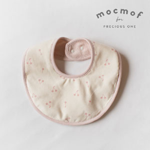 【mocmof モクモフ】お守りポケット付きスタイ（ピンク）