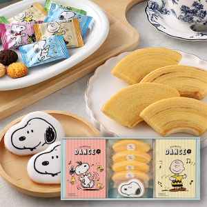 【名入れ専用】スヌーピー クッキー＆バウムクーヘンセット C