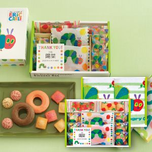 【名入れ専用】はらぺこあおむし スイーツ＆タオルセット A
