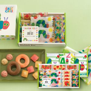 【名入れ専用】はらぺこあおむし スイーツ＆タオルセット C